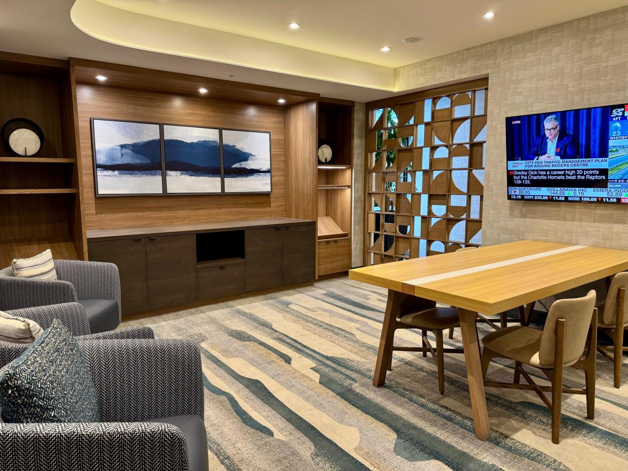 Candlewood Suites Burlington Conference Centre By Ihg Exteriör bild