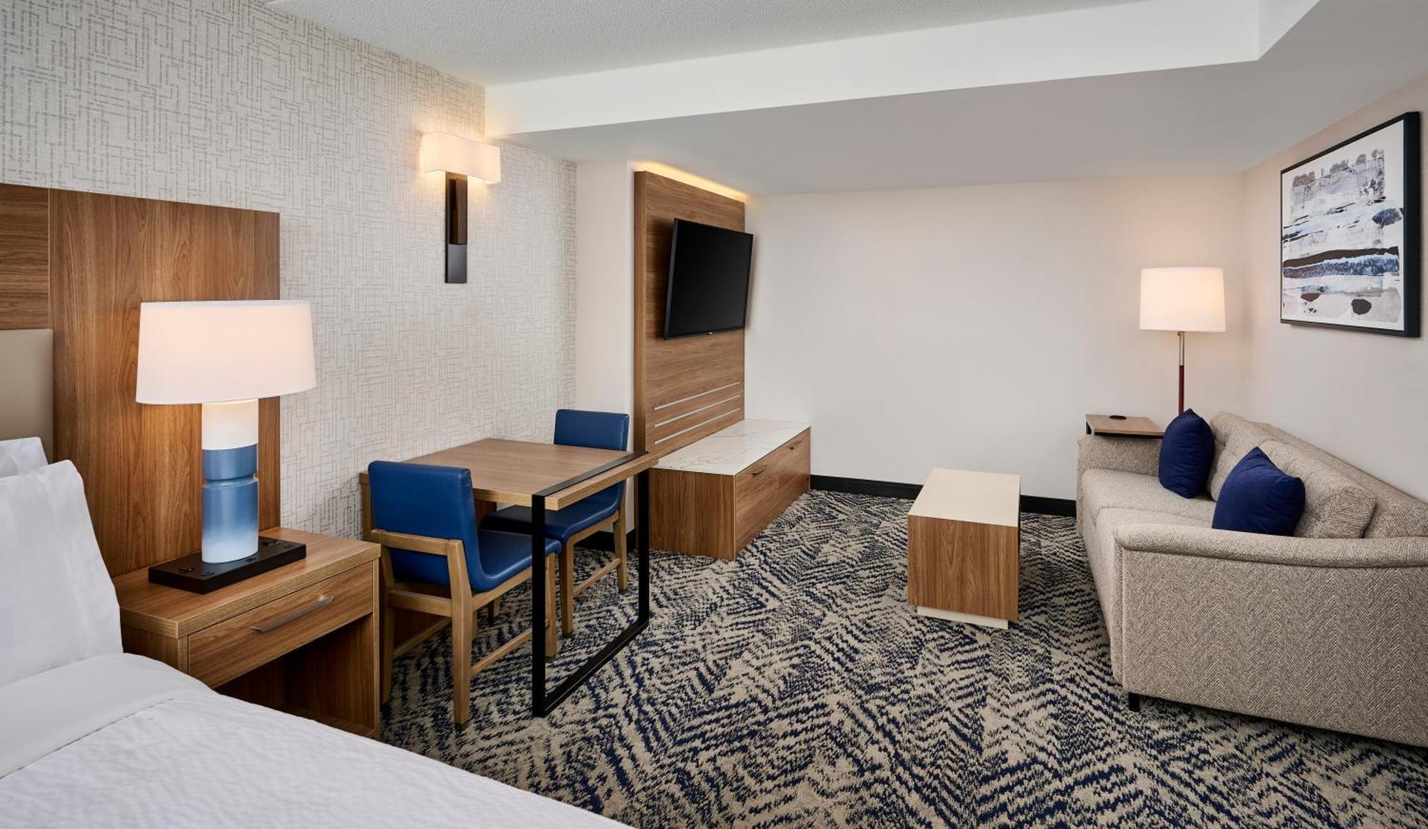 Candlewood Suites Burlington Conference Centre By Ihg Exteriör bild