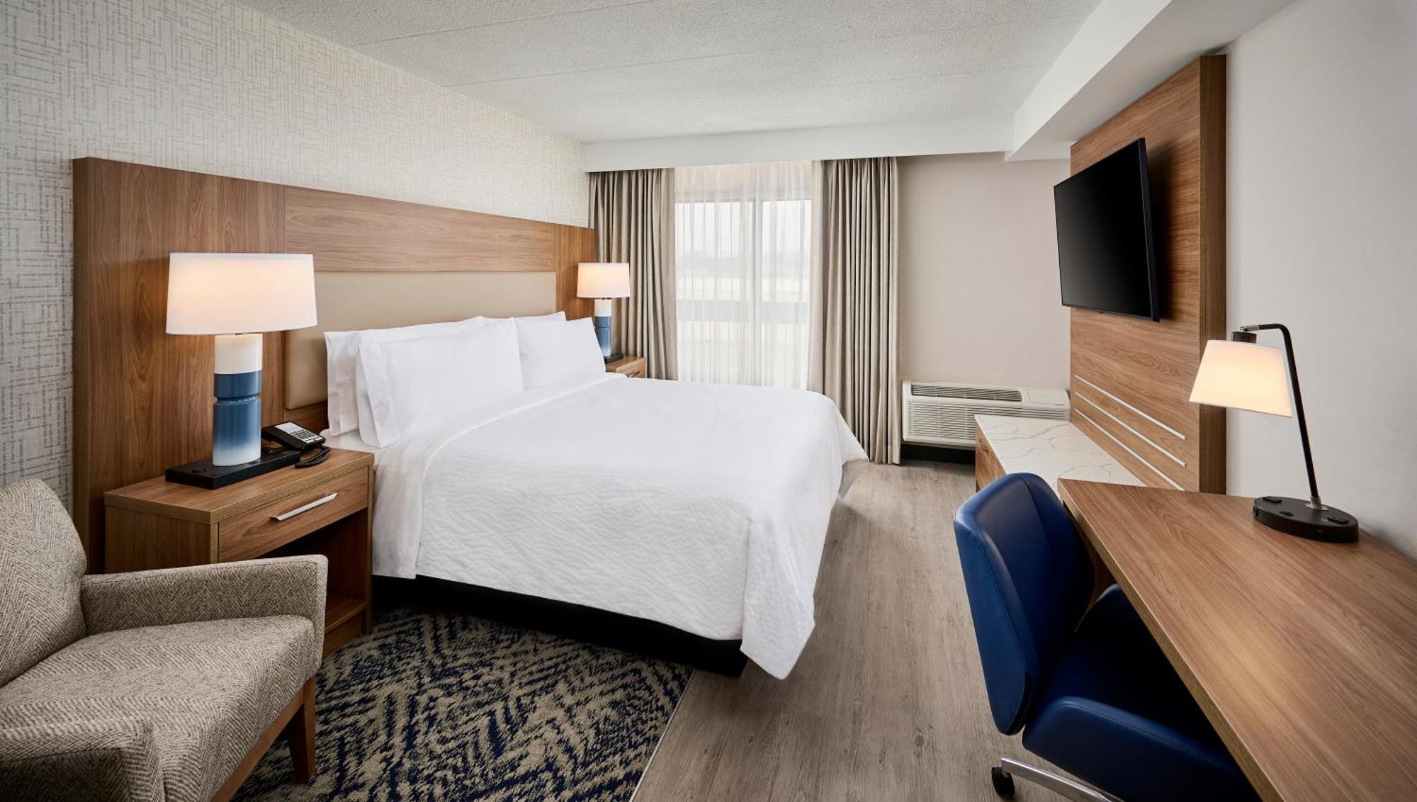 Candlewood Suites Burlington Conference Centre By Ihg Exteriör bild